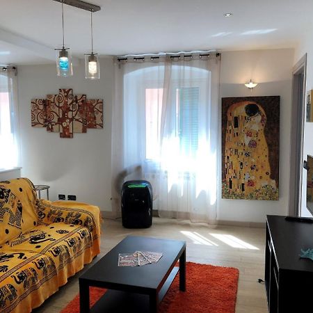 House Claudia By Holiday World Διαμέρισμα Γένοβα Εξωτερικό φωτογραφία